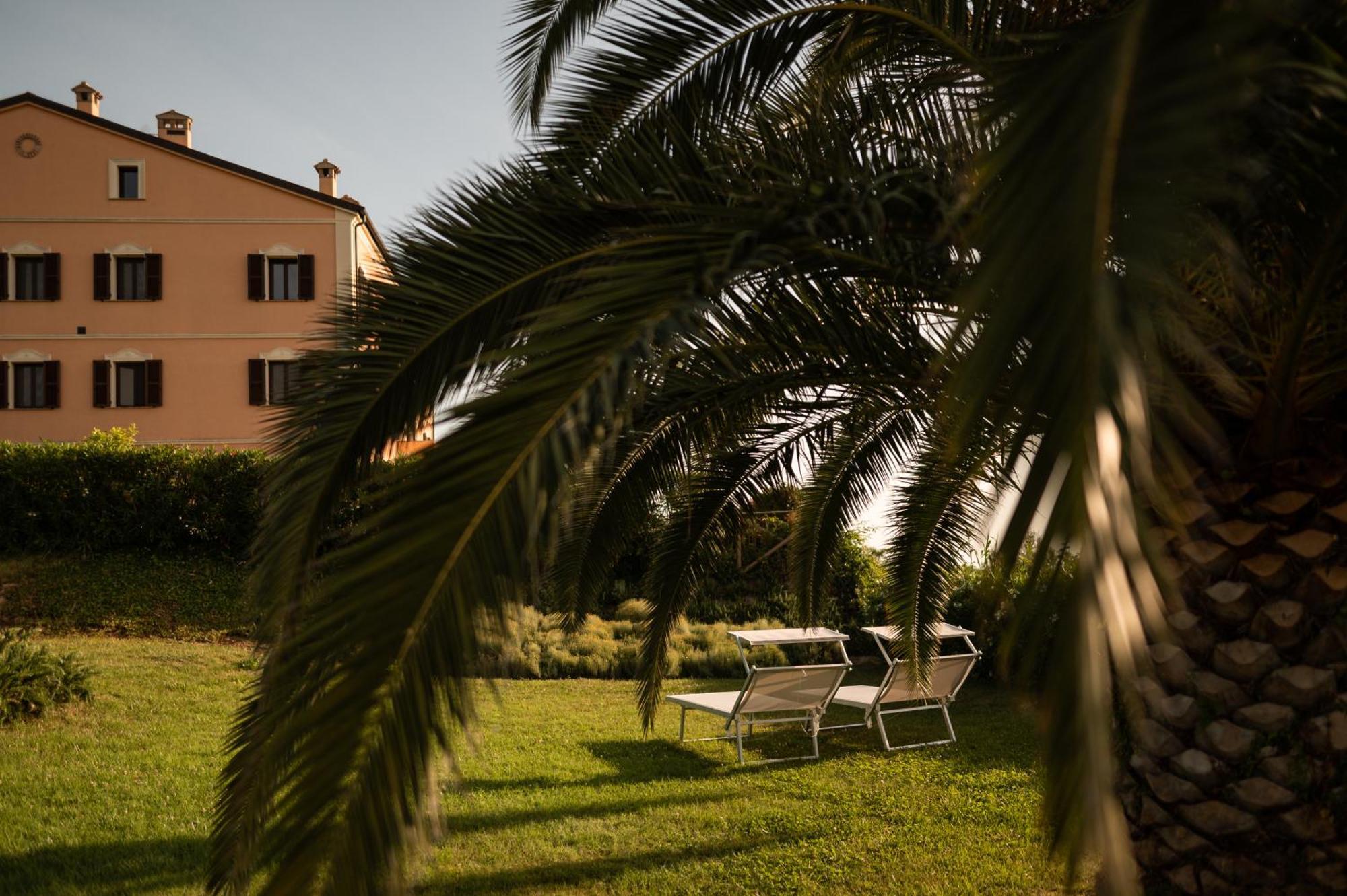 Poggio Antico Apartment Monte San Vito Exterior photo