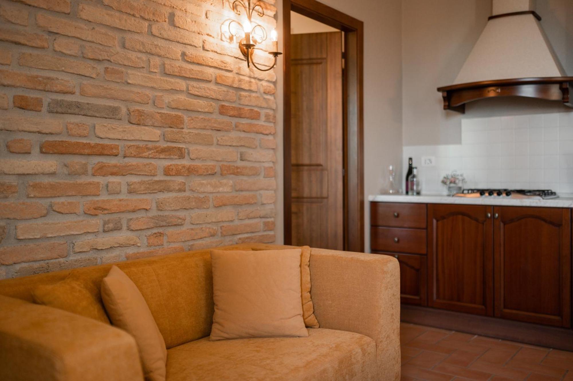 Poggio Antico Apartment Monte San Vito Exterior photo